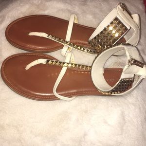Gianni Bini Sandals